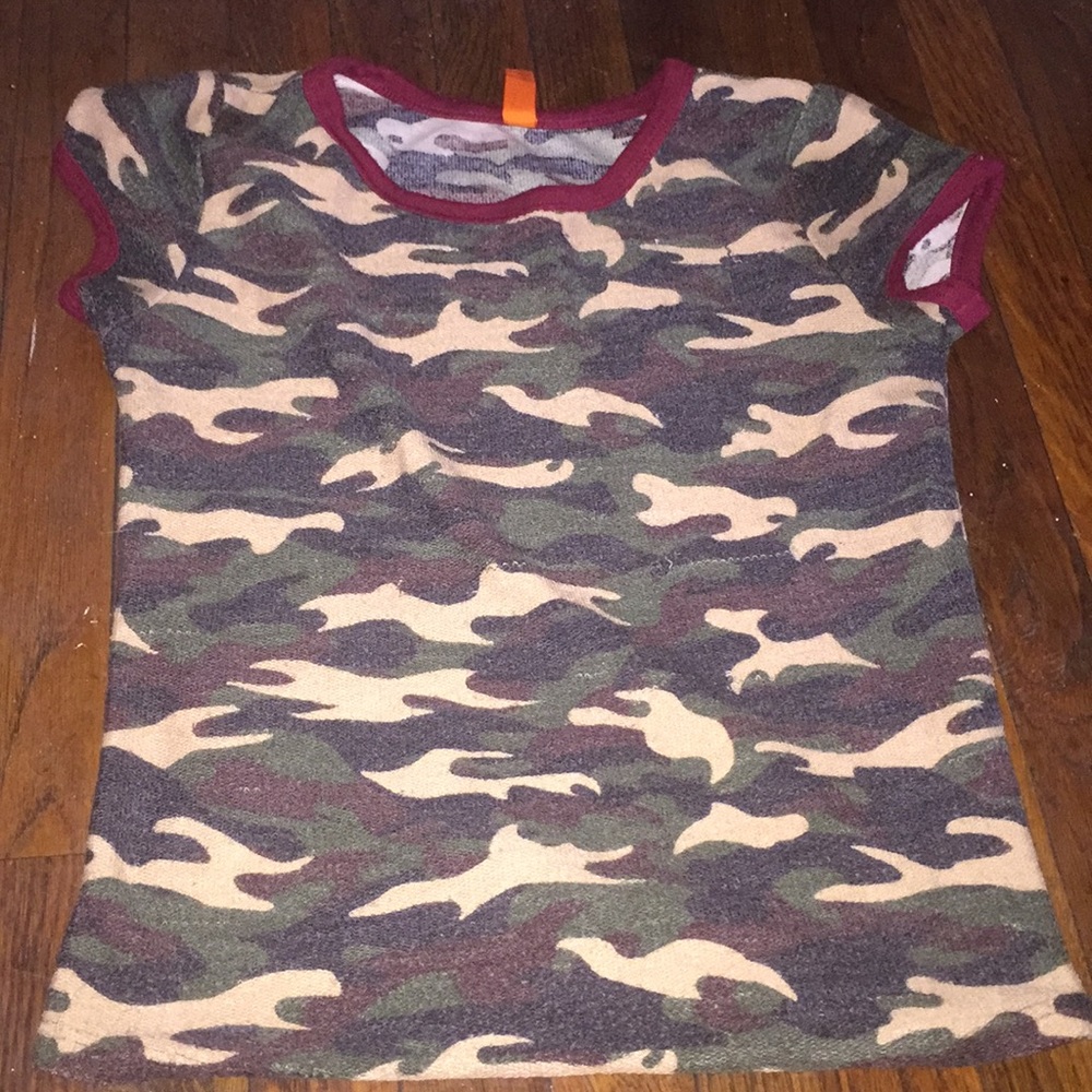 Camo simple cute tee